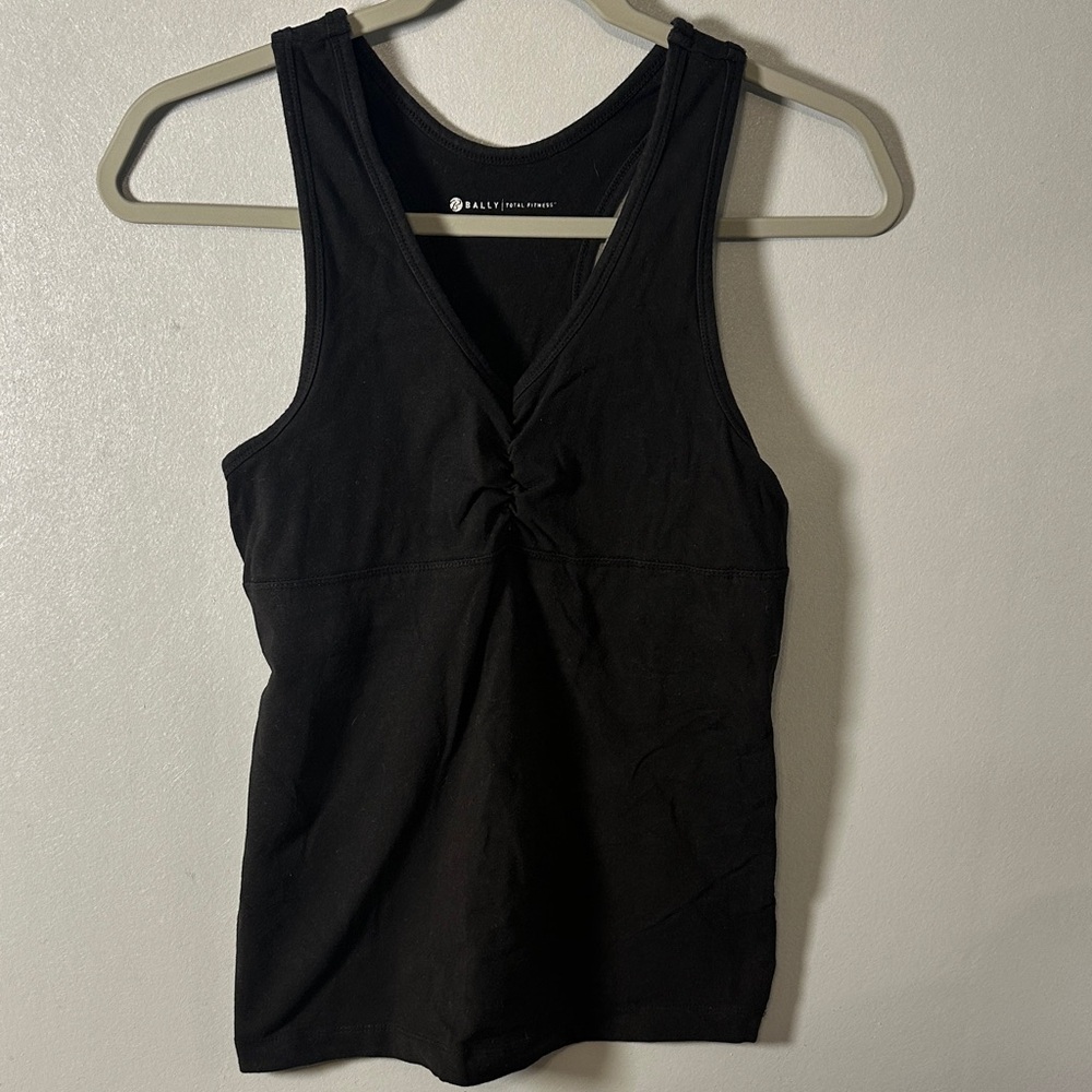 Bally Total Fitness Black V-Neck Racerback‎ Tank Top Activewear